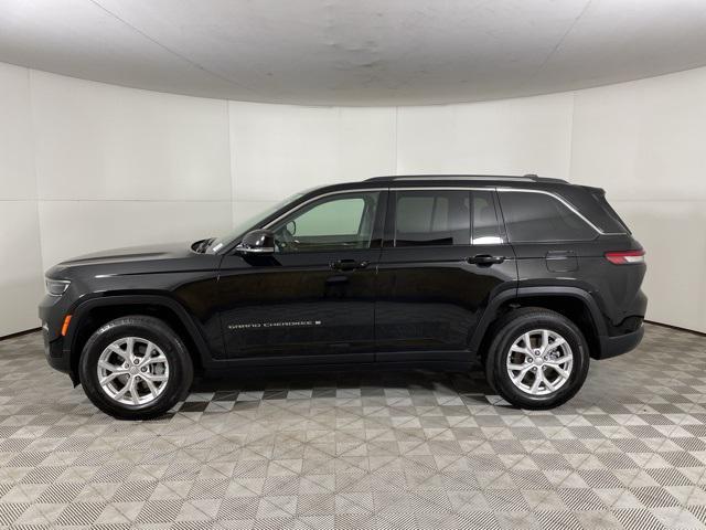 used 2024 Jeep Grand Cherokee car, priced at $42,500