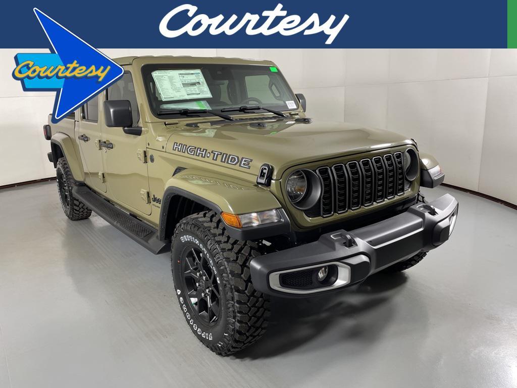 new 2025 Jeep Gladiator car, priced at $44,900