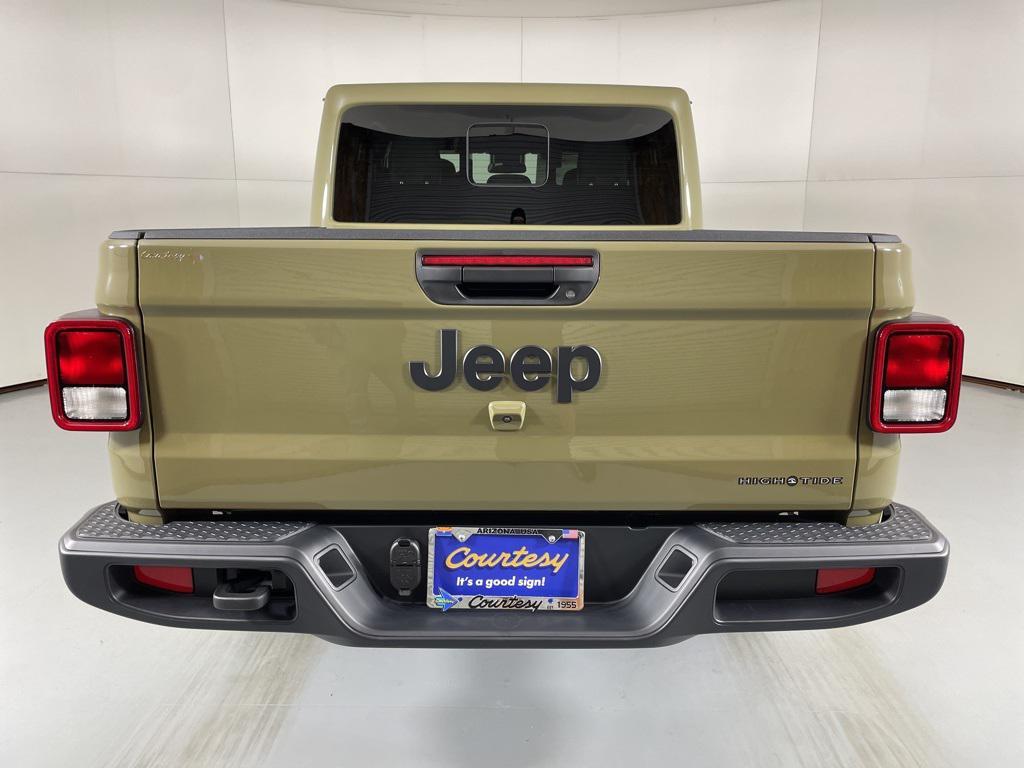 new 2025 Jeep Gladiator car, priced at $44,900