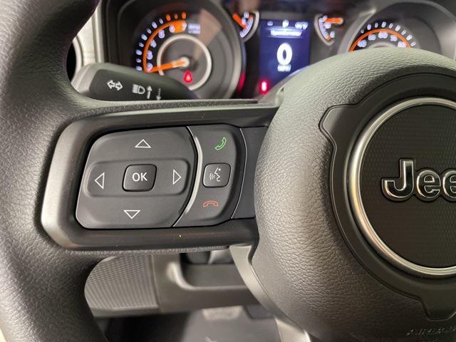 new 2025 Jeep Wrangler car, priced at $37,221
