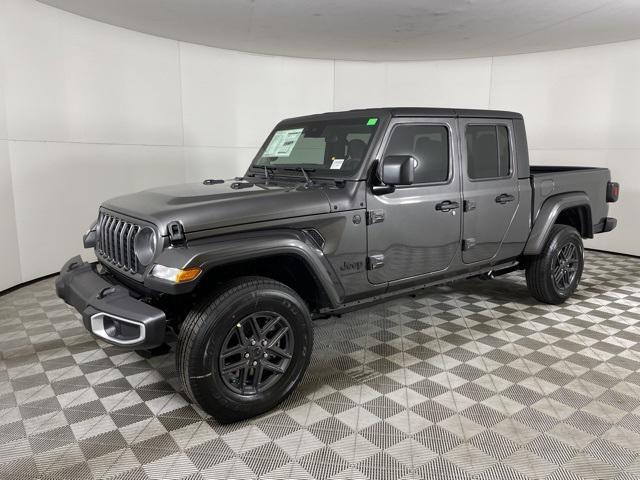 new 2024 Jeep Gladiator car, priced at $38,266