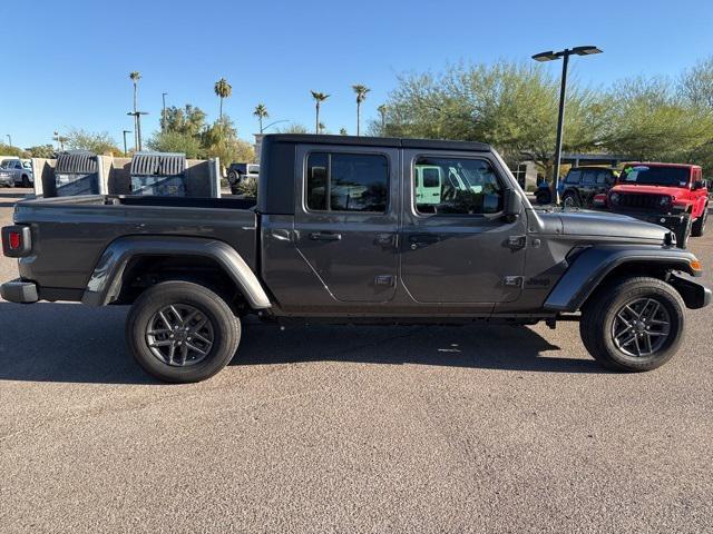 new 2024 Jeep Gladiator car, priced at $37,760