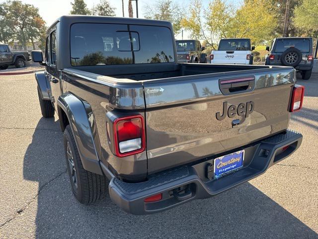 new 2024 Jeep Gladiator car, priced at $37,760