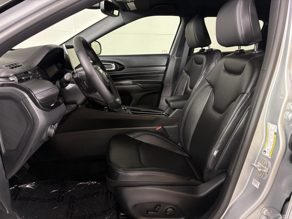 new 2026 Jeep Compass car, priced at $33,900