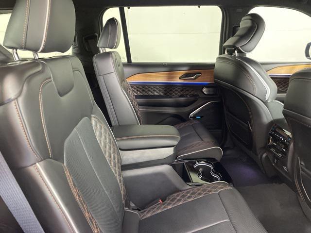 new 2025 Jeep Grand Cherokee L car, priced at $68,900