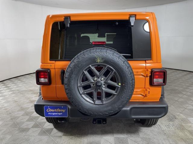 new 2025 Jeep Wrangler car, priced at $43,900