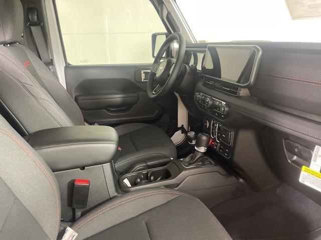 new 2025 Jeep Gladiator car, priced at $44,900