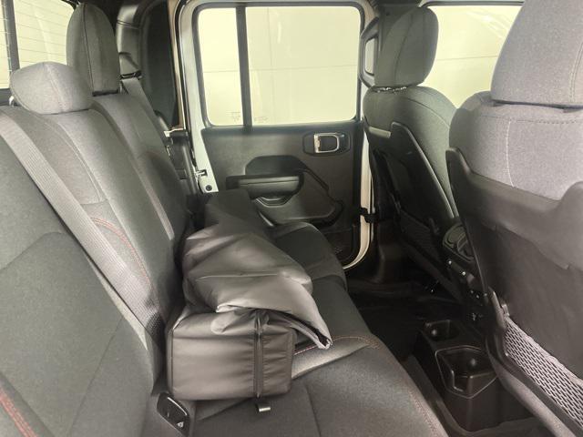 new 2025 Jeep Gladiator car, priced at $44,900