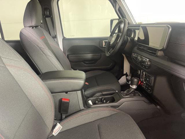 new 2025 Jeep Gladiator car, priced at $44,900