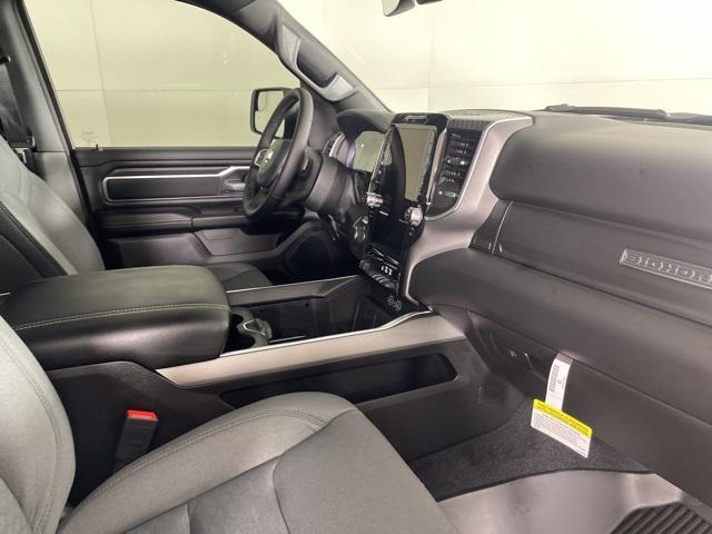 new 2025 Ram 1500 car, priced at $41,627