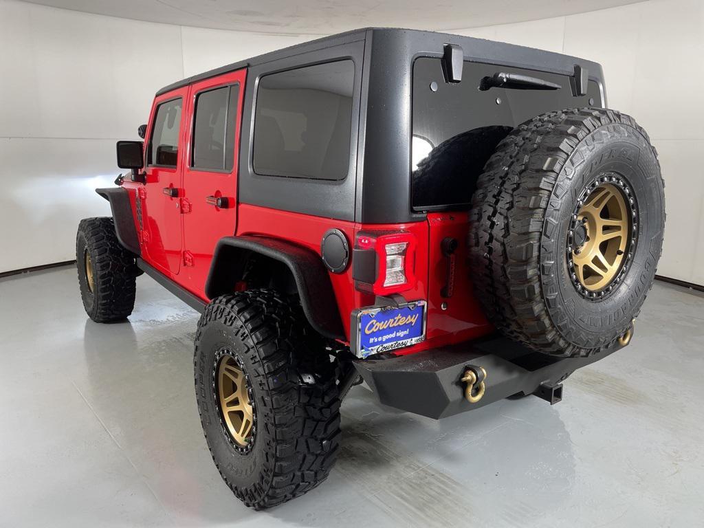 used 2015 Jeep Wrangler Unlimited car, priced at $19,900