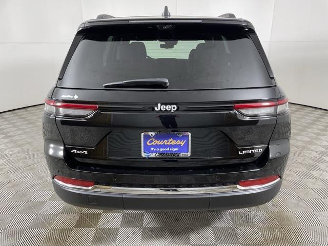 new 2025 Jeep Grand Cherokee car, priced at $46,900