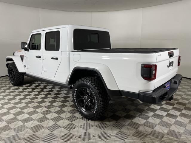 new 2024 Jeep Gladiator car, priced at $48,065