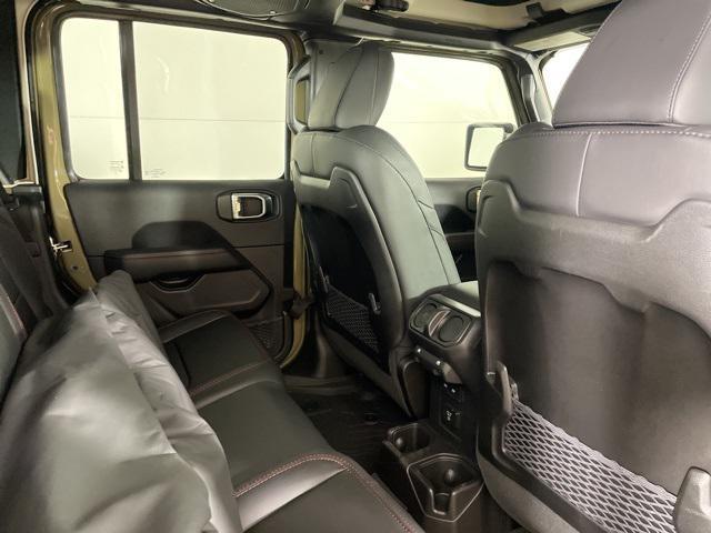 new 2025 Jeep Gladiator car, priced at $48,900