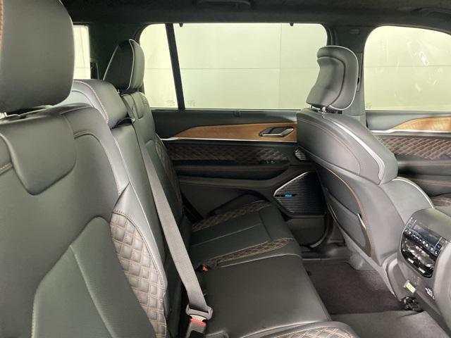 new 2025 Jeep Grand Cherokee L car, priced at $69,970