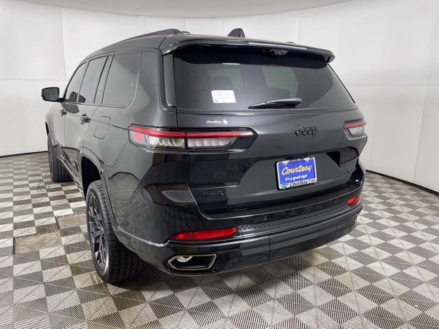 new 2025 Jeep Grand Cherokee L car, priced at $69,970
