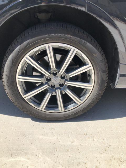 used 2017 Audi Q7 car, priced at $18,000