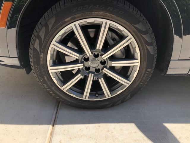 used 2017 Audi Q7 car, priced at $18,000