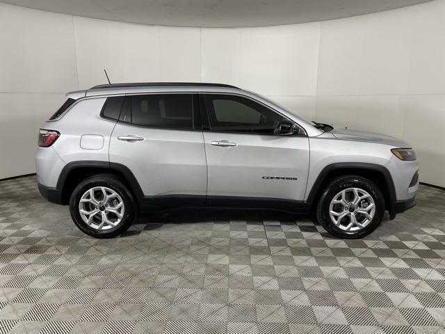 new 2025 Jeep Compass car, priced at $29,360