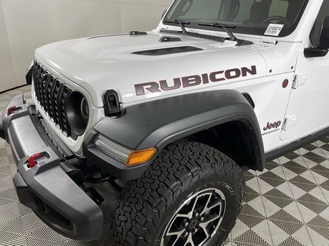 new 2024 Jeep Wrangler car, priced at $55,401