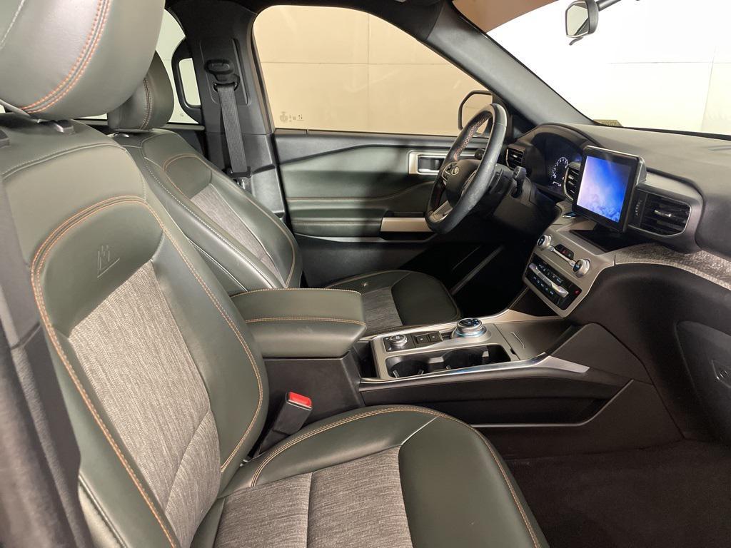 used 2023 Ford Explorer car, priced at $33,400