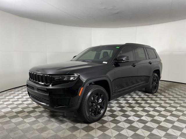 new 2025 Jeep Grand Cherokee L car, priced at $42,025