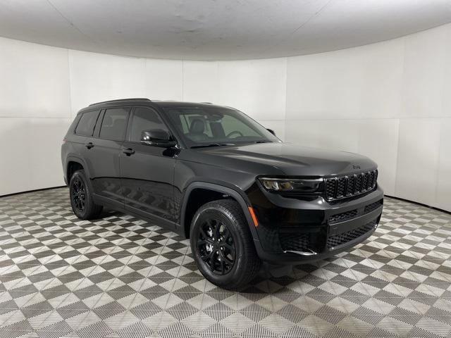 new 2025 Jeep Grand Cherokee L car, priced at $42,025