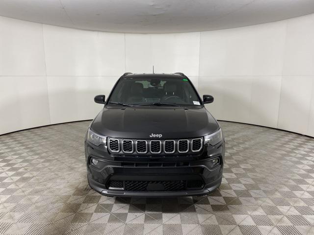 new 2025 Jeep Compass car, priced at $29,000