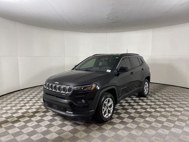 new 2025 Jeep Compass car, priced at $29,000