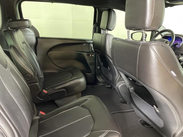 new 2025 Chrysler Pacifica car, priced at $36,720