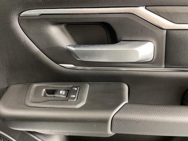 new 2025 Ram 1500 car, priced at $44,082