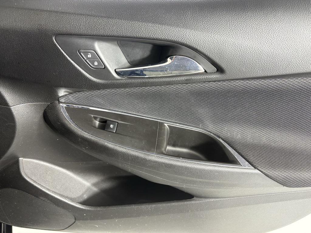 used 2016 Chevrolet Cruze car, priced at $5,900