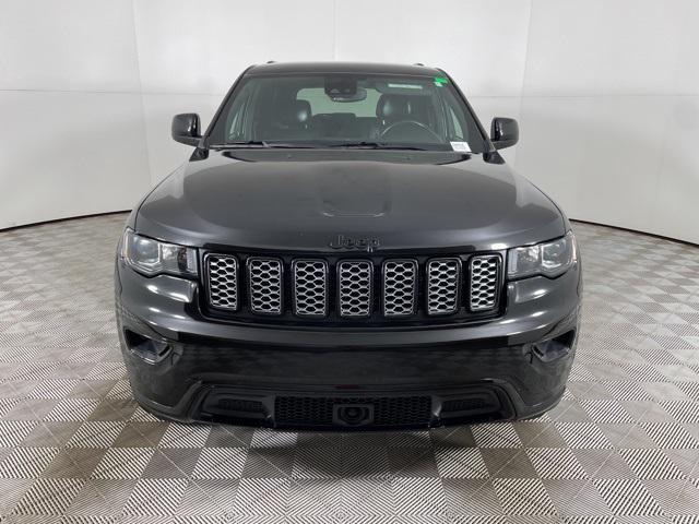 used 2022 Jeep Grand Cherokee car, priced at $27,900