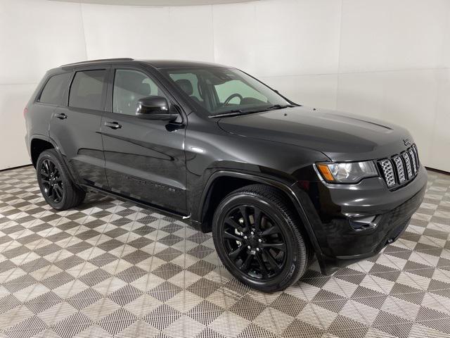 used 2022 Jeep Grand Cherokee car, priced at $27,900