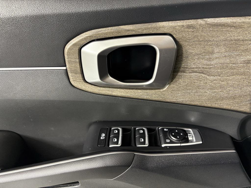 used 2022 Kia Sorento car, priced at $20,800