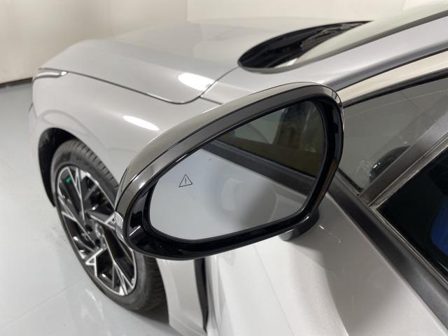 used 2025 Kia K5 car, priced at $28,500