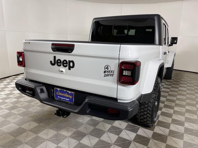 new 2024 Jeep Gladiator car, priced at $43,271