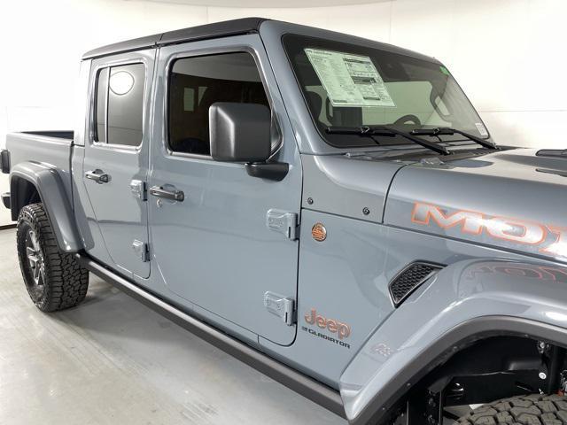 new 2025 Jeep Gladiator car, priced at $47,900