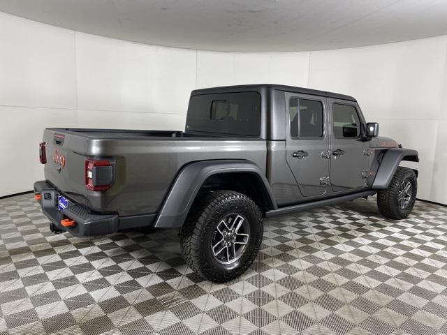 new 2024 Jeep Gladiator car, priced at $47,406