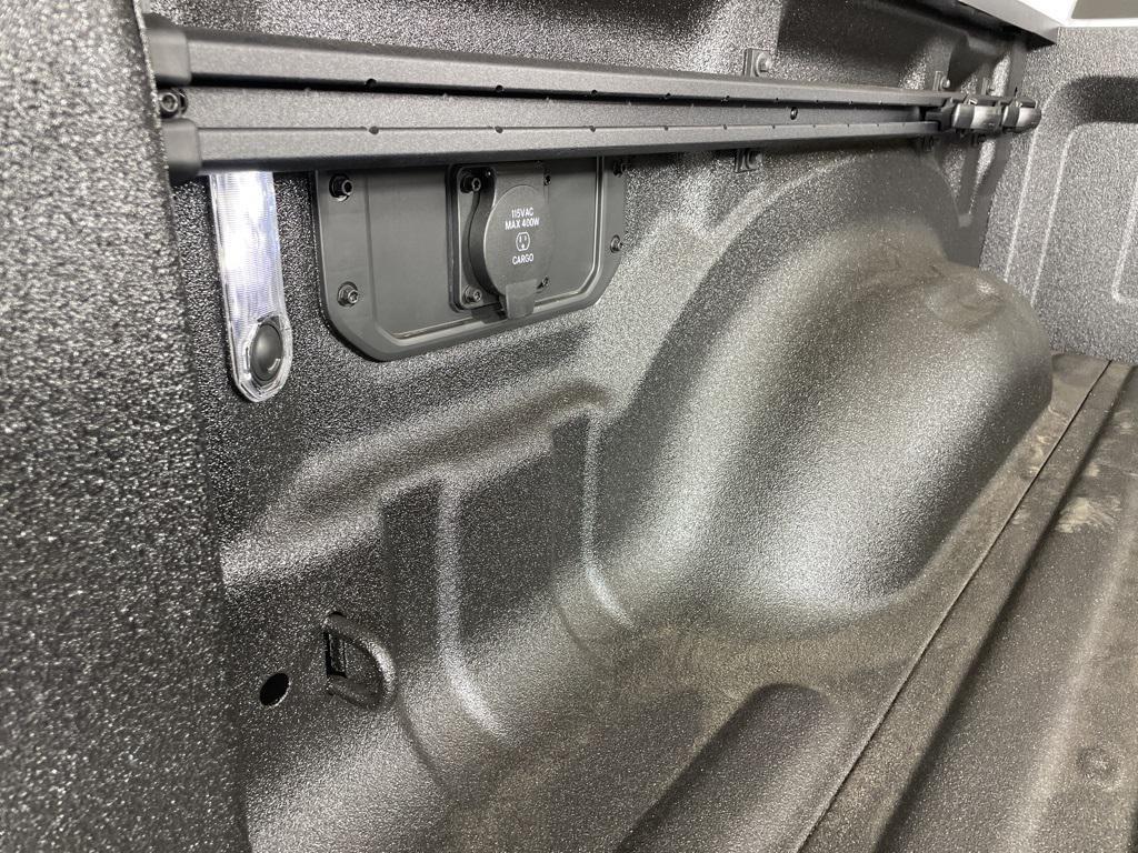 new 2025 Ram 1500 car, priced at $41,746