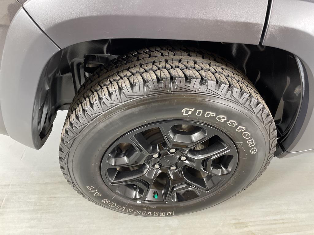 used 2021 Jeep Cherokee car, priced at $23,900