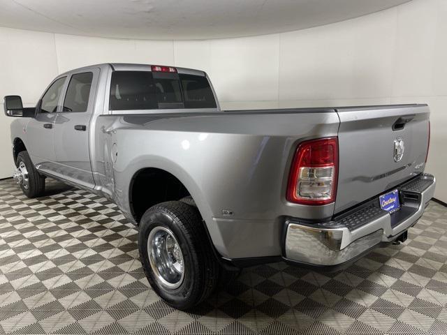 new 2024 Ram 3500 car, priced at $61,356