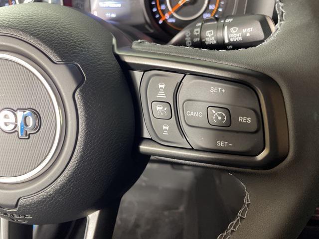 new 2025 Jeep Wrangler car, priced at $46,900