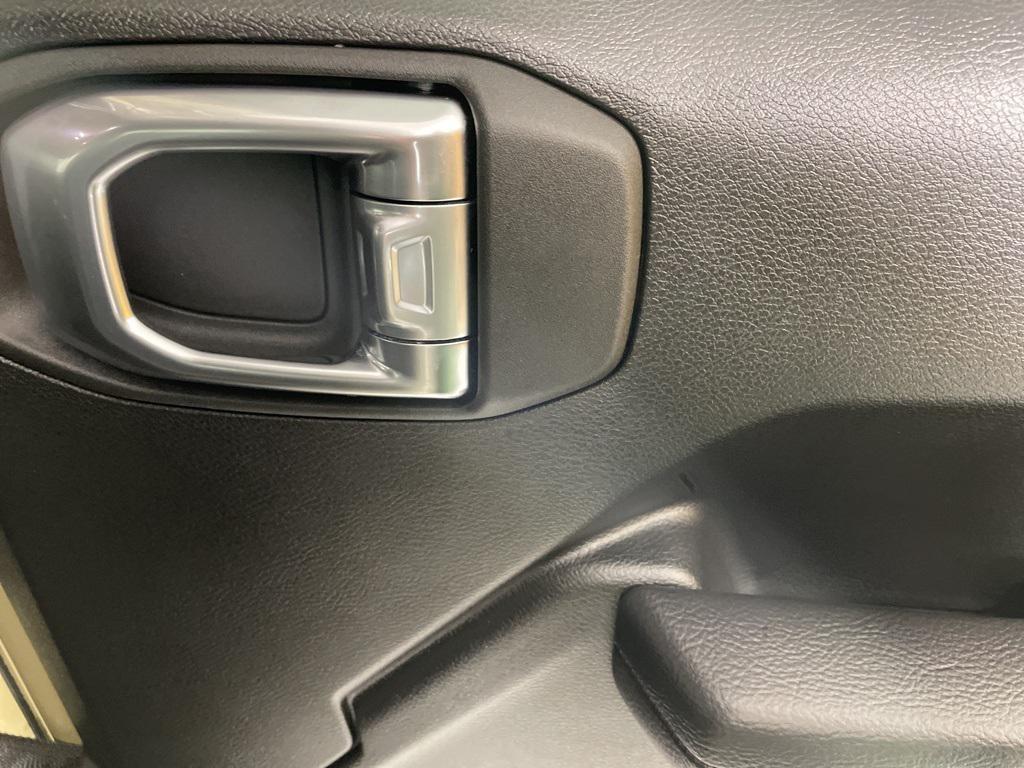 new 2025 Jeep Gladiator car, priced at $47,375