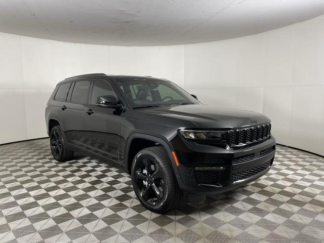 new 2025 Jeep Grand Cherokee L car, priced at $48,940