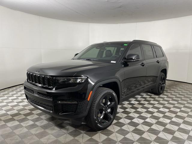 new 2025 Jeep Grand Cherokee L car, priced at $48,940