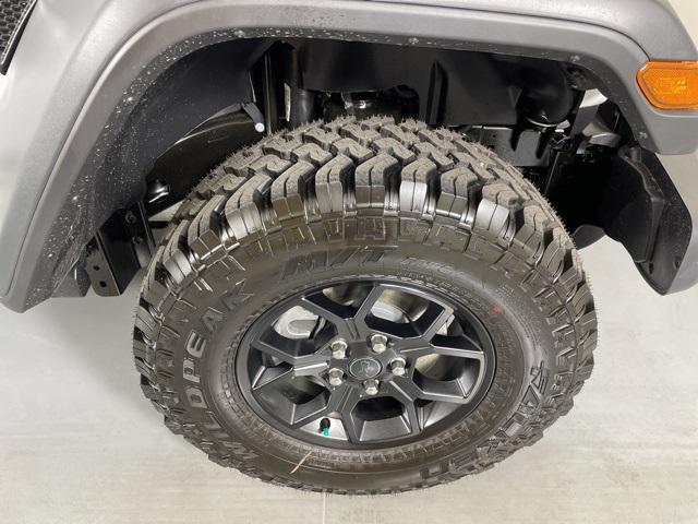 new 2025 Jeep Wrangler car, priced at $44,900