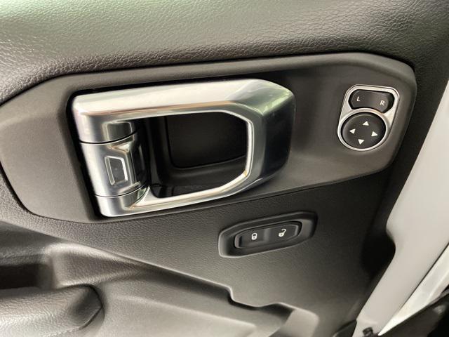 new 2025 Jeep Wrangler car, priced at $44,900