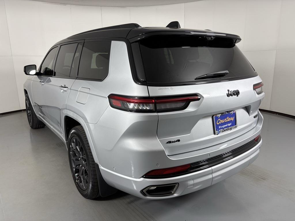 new 2025 Jeep Grand Cherokee L car, priced at $68,900