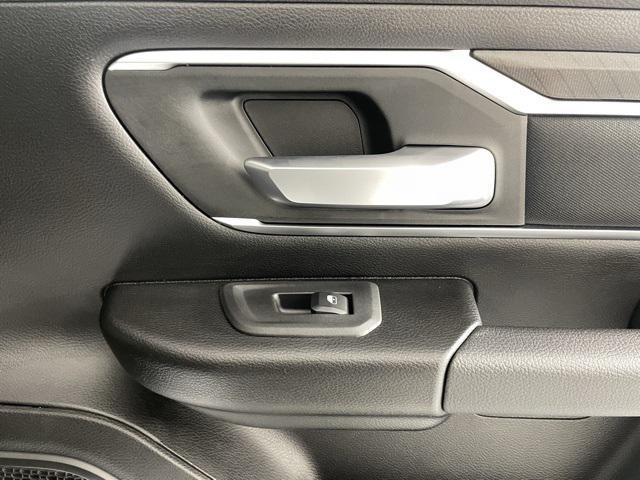 new 2025 Ram 1500 car, priced at $42,852